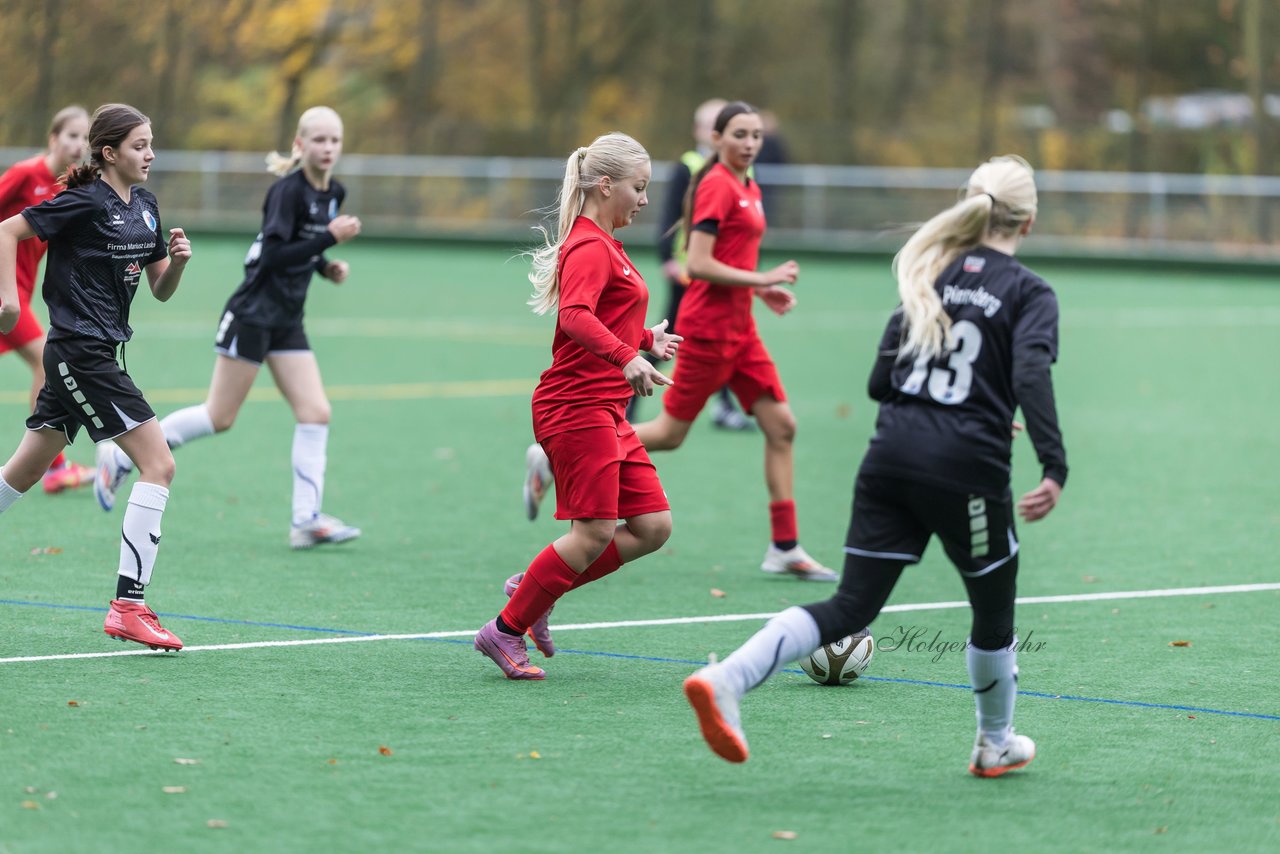 Bild 241 - wCJ VfL Pinneberg - Eimsbuettler TV : Ergebnis: 0:3